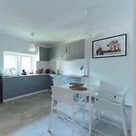 Wake Апартаменты *