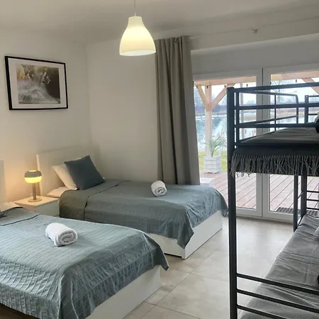 Wake Apartment Brwinow